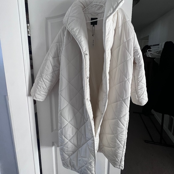 Dynamite long button up Puffer - Picture 2 of 3